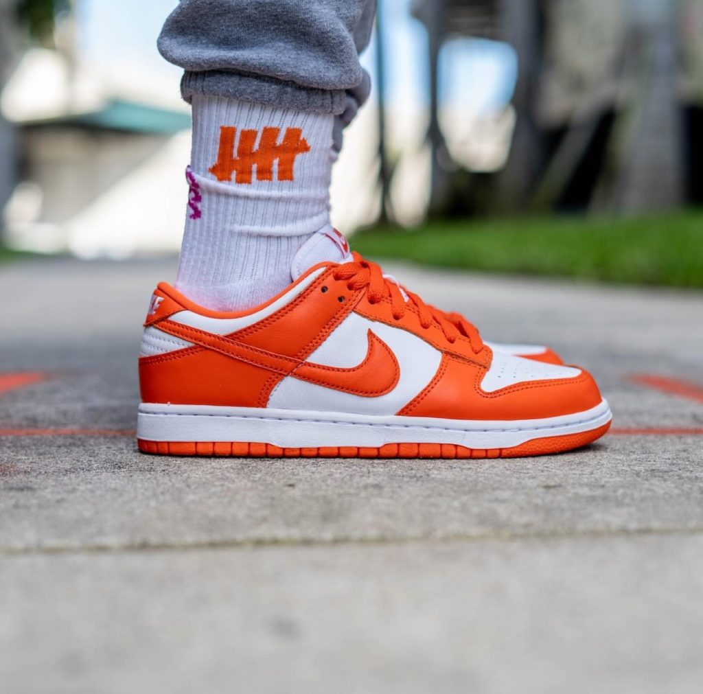 2020 Nike Dunk Low "Syracuse" Release Date - On Foot/Feet 