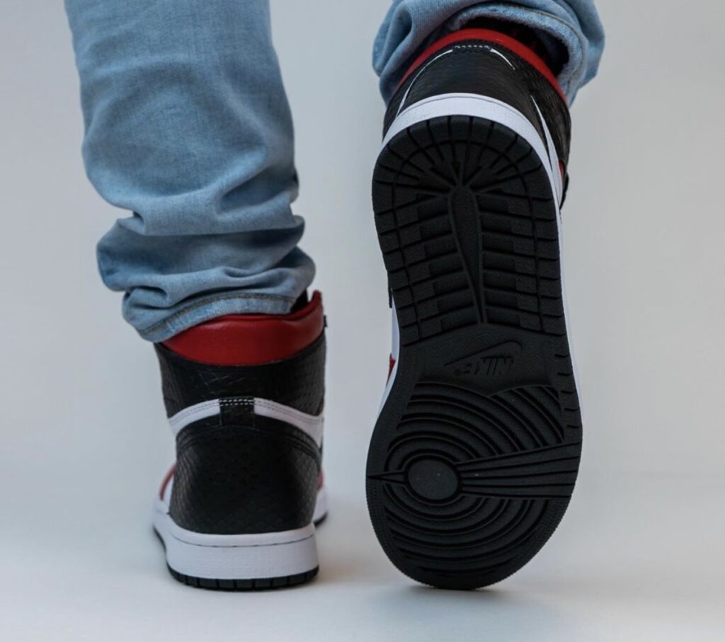 2020 Air Jordan 1 Retro High OG "Satin Snake" Release Date - On Foot/Feet