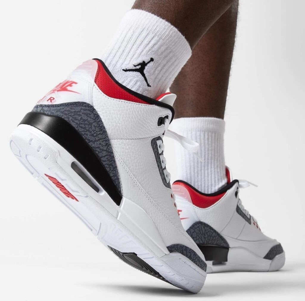 2020 Air Jordan 3 Retro SE Denim "Fire Red" Release Date - On Foot/On Feet