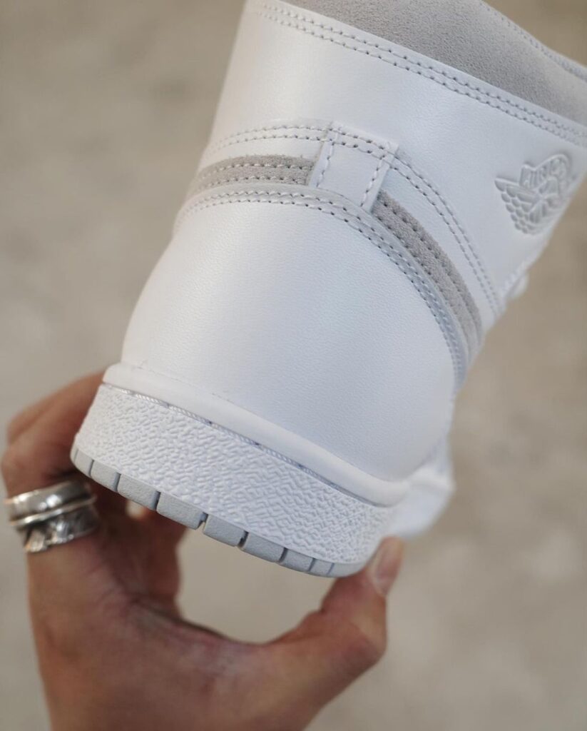 Detailed Look At The Air Jordan 1 High '85 "Neutral Grey" | Sneaker Buzz