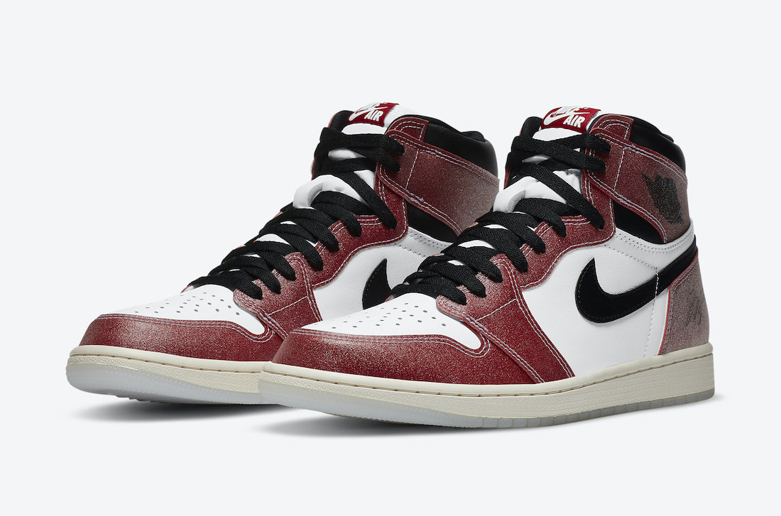 Official Look At The Trophy Room x Air Jordan 1 “Chicago”