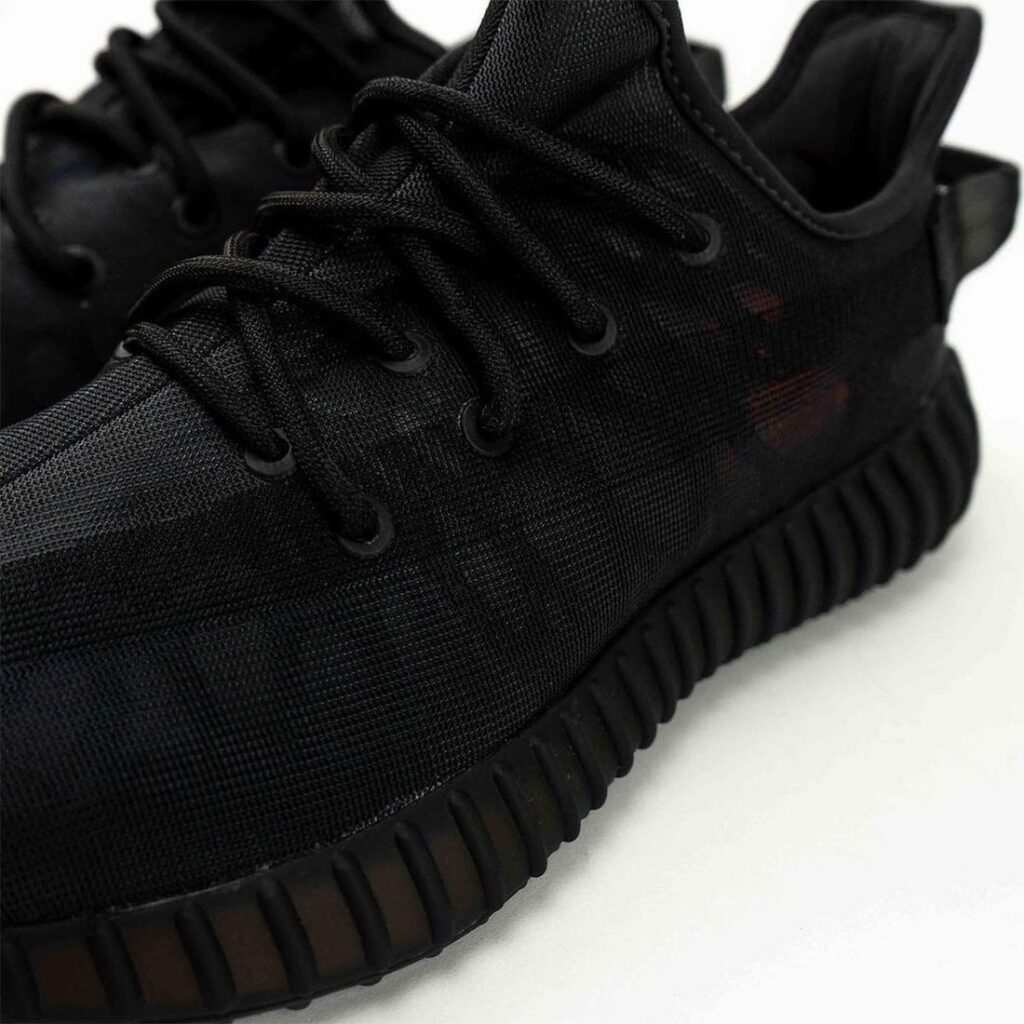 2021 Adidas Yeezy Boost 350 V2 "Mono Black" Release Date