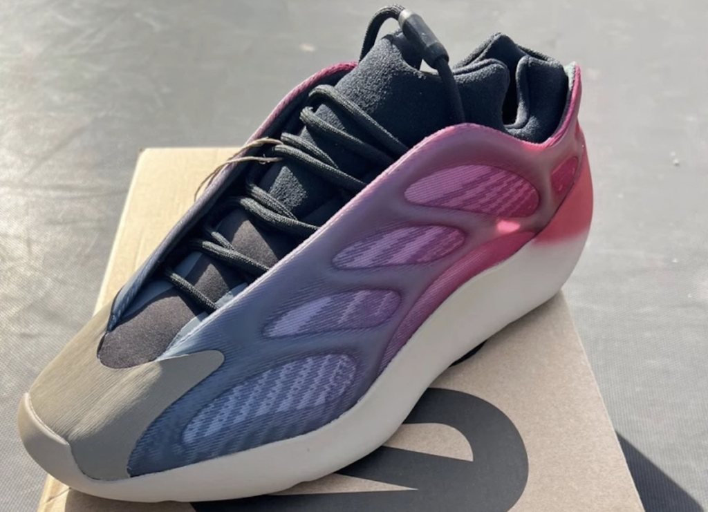 2022 Adidas Yeezy 700 V3 Fade Carbon Release Date 