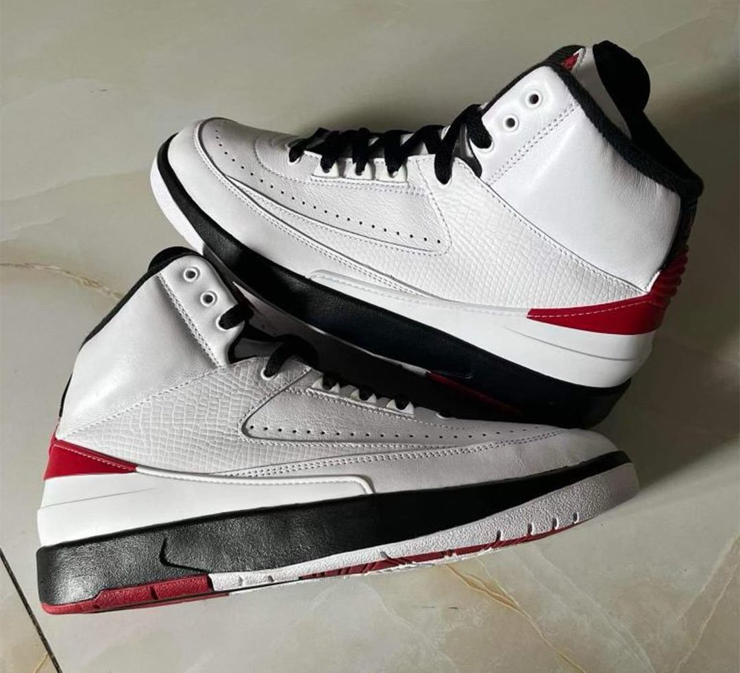 First Look At The Air Jordan 2 Retro OG “Chicago”